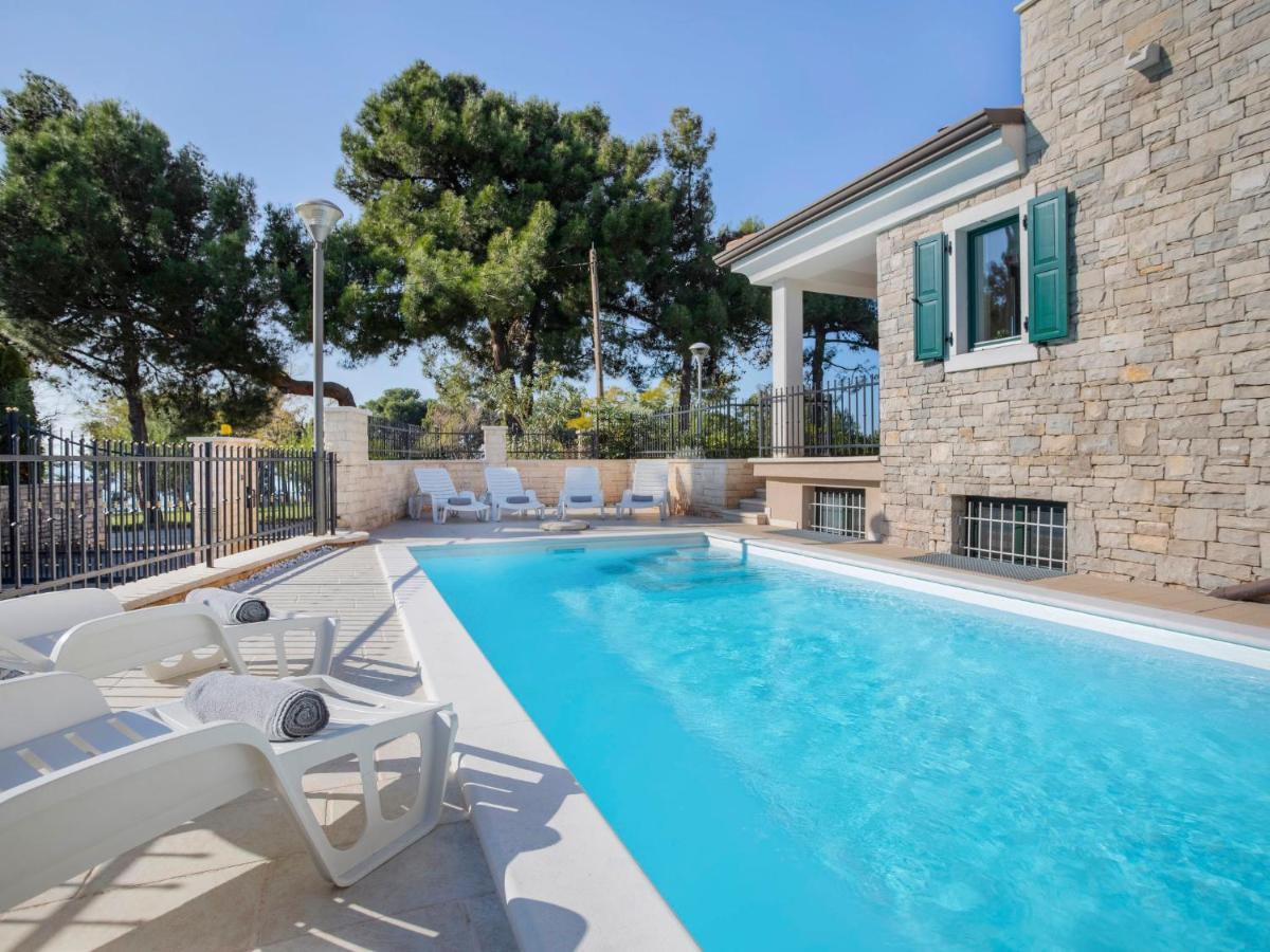 Holiday Home Villa Beach Front By Interhome 사부드리자 외부 사진